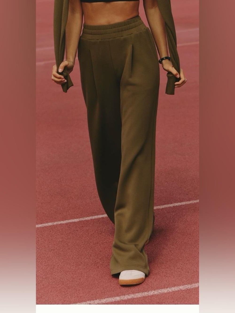 NWT Varley Extra Wide Leg Pull-On Pants – Military Olive – XXS